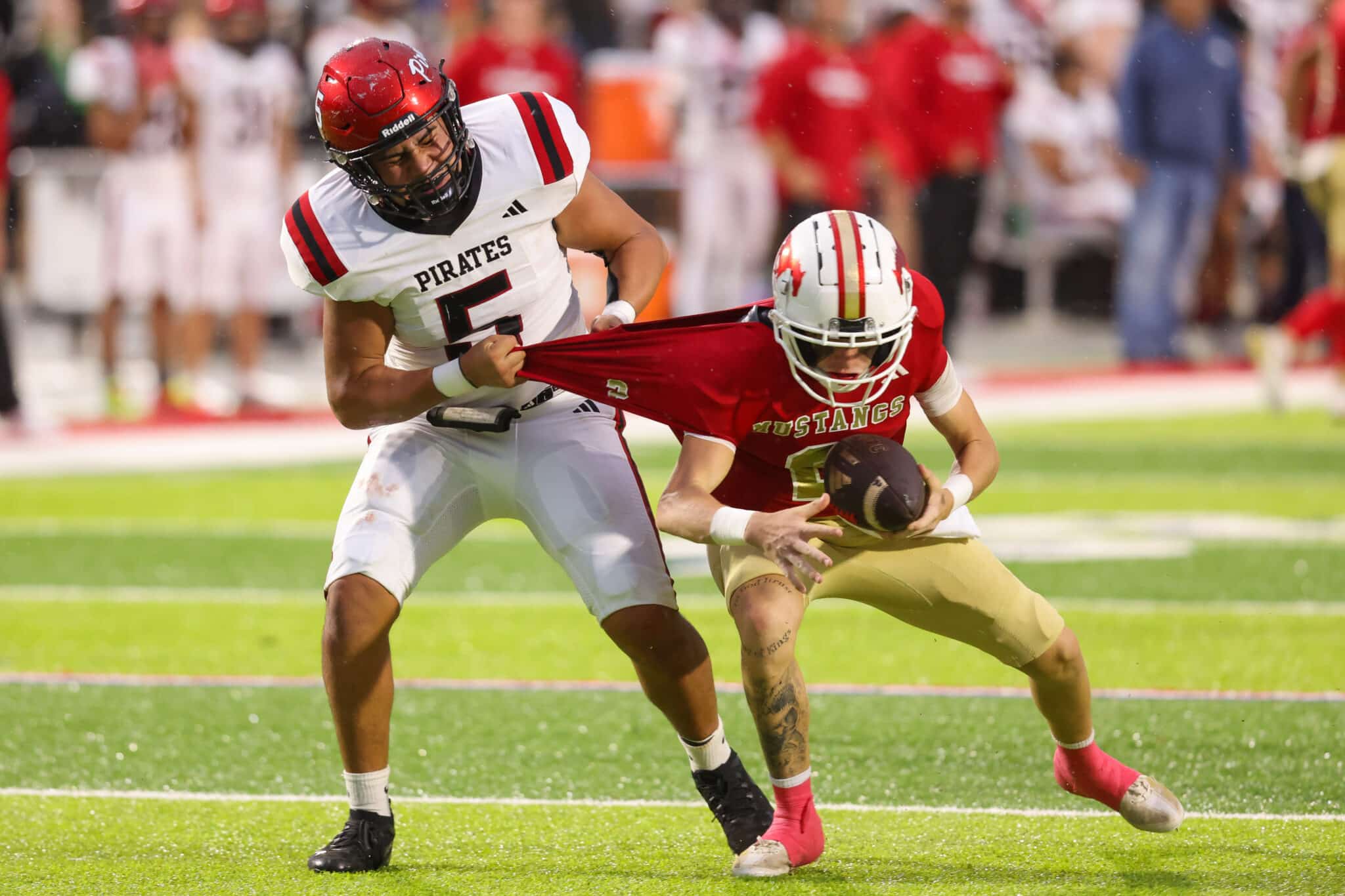 Seabolt Chase-7407 | Press Pass Sports Lubbock-Cooper’s strong second quarter corrals Lubbock Coronado amidst wet conditions