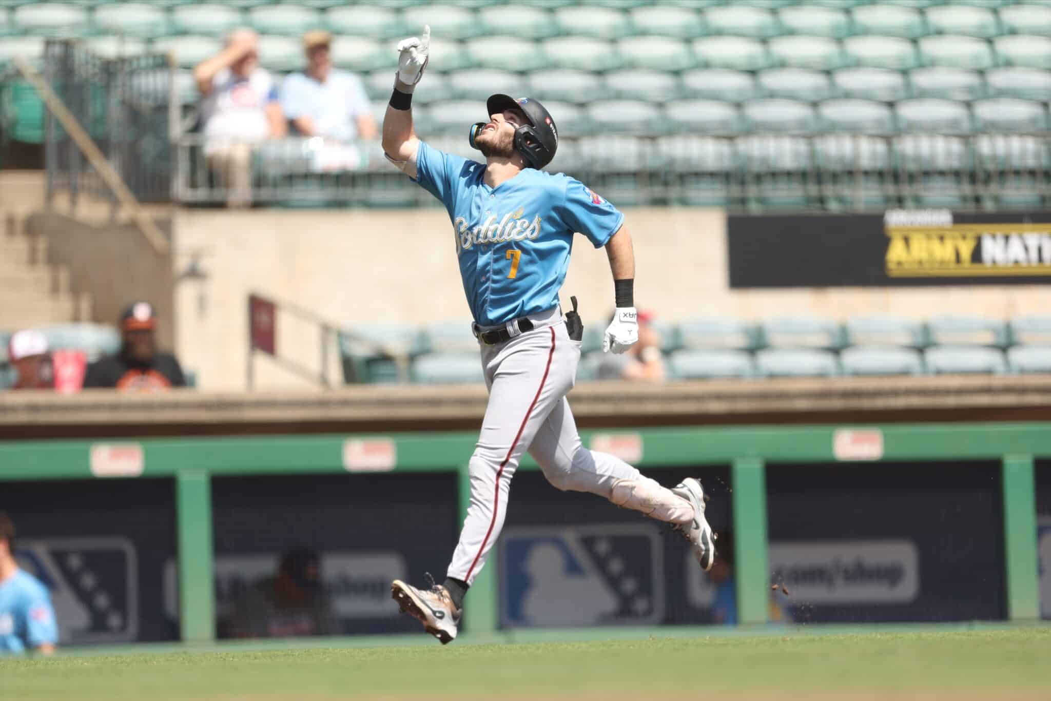 Amarillo Sod Poodles reduce magic number to one after weekend wins at Arkansas