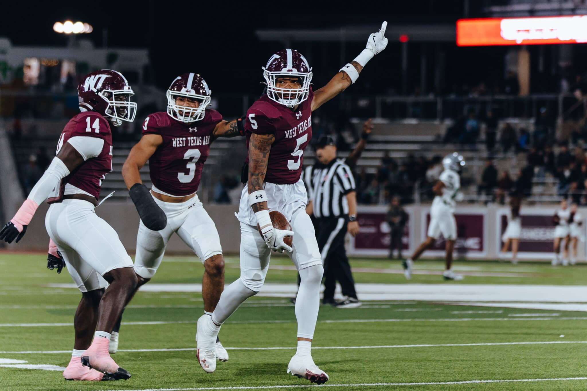 2C5A5501 | Press Pass Sports