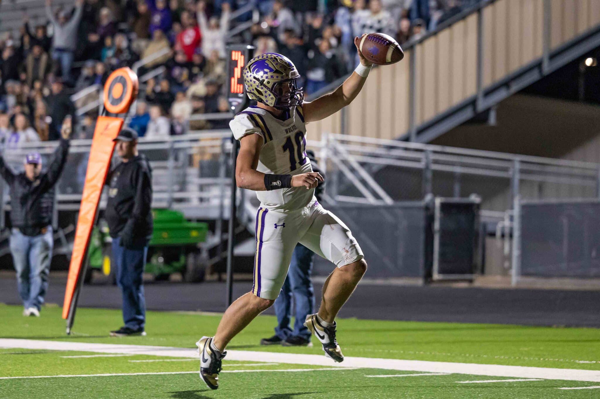 DHS-BHS-FB-17 | Press Pass Sports Night of the Hunter – Trusler, Dalhart run over Bushland in District 1-3A Division I clash
