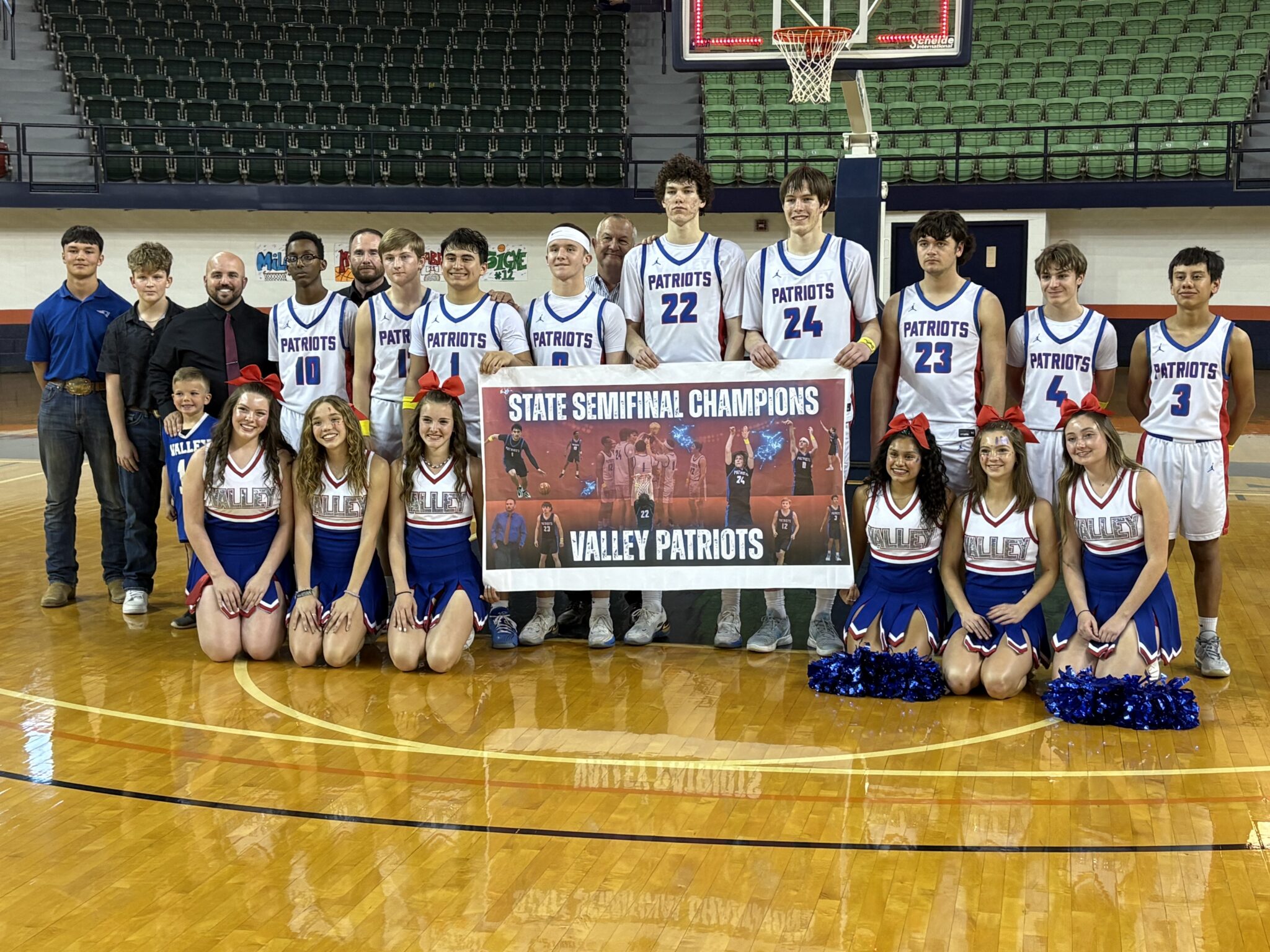 Valley dominates Munday in UIL Class 1A Division I state semifinals